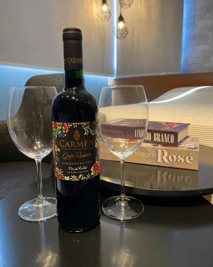 Apartamento Tematico Luxo Mundo Do Vinho! Бенту-Гонсалвис Экстерьер фото